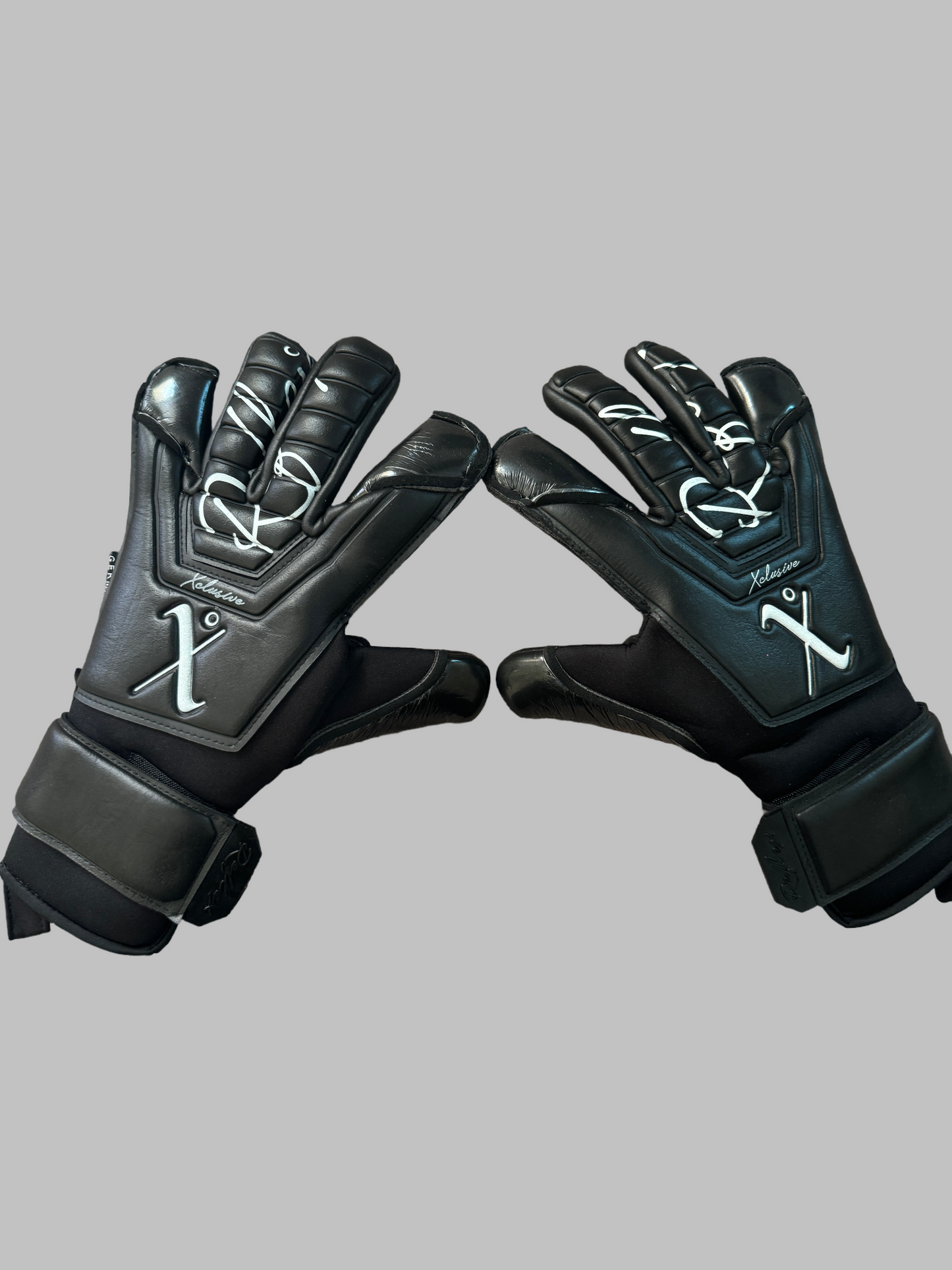 Xclusives (black)